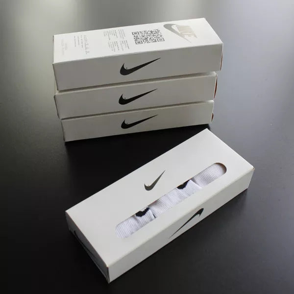 MEIA SOQUETE NIKE - 6 PARES - CORES VARIADAS